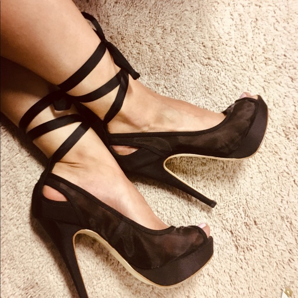 Colin Stuart black mesh toe heels with laces - Picture 4 of 8